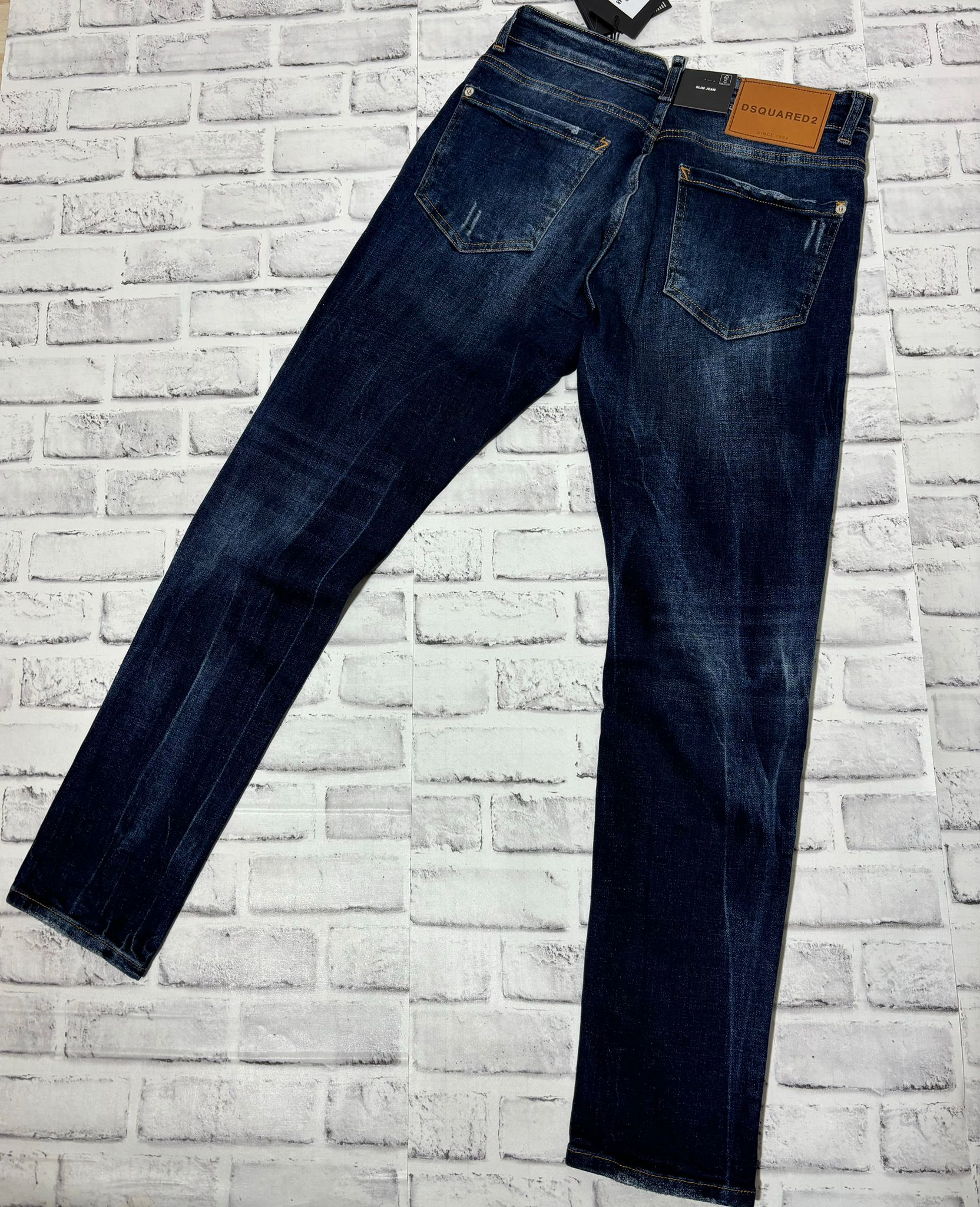 Blugi D2 678