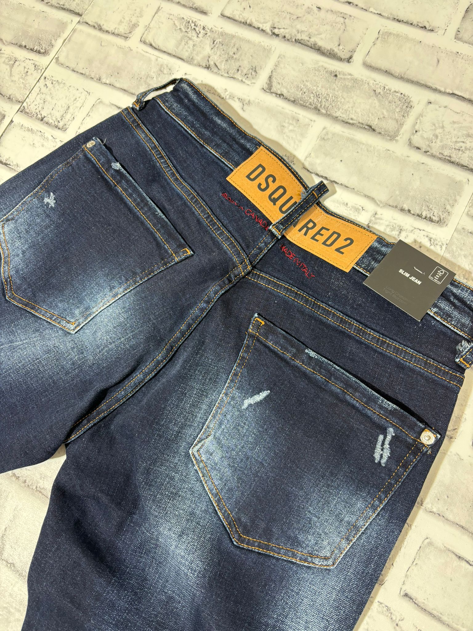 Blugi D2 687